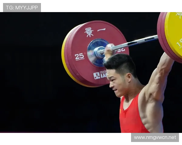 石智勇谈对举重运动的深爱